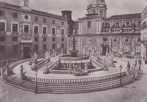 Itália: Palermo, Piazza Pretoria (foto a p/b) de Italian Photographer